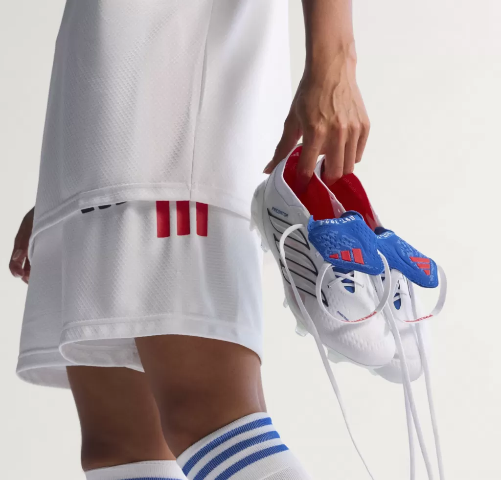 Бутсы профессиональные Adidas Predator 26 'Bellingham' FT FG